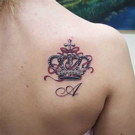 corona tatuaje